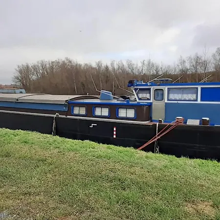 Peniche A Úszó hotel