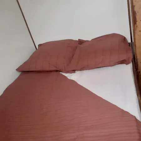 Úszó hotel Peniche A